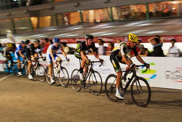 Gough leads the break in the OBCB Singapore Criterium